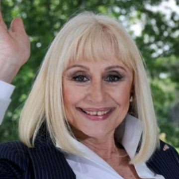 Funerali di Raffella Carrà in diretta