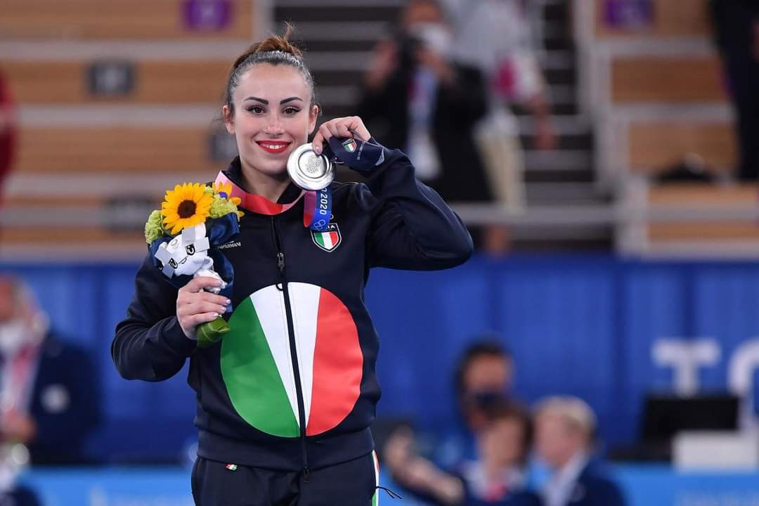 Vanessa Ferrari Medaglia D'argento Alle Olimpiadi Tokyo 2021! Vittoria ...