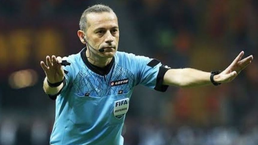 chi è l'arbitro cakir