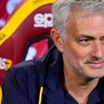 Mourinho Roma addio