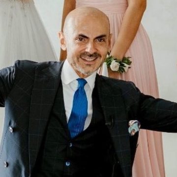 Chi è Enzo Miccio, l’esteta consigliere d’abiti e di stile in tv