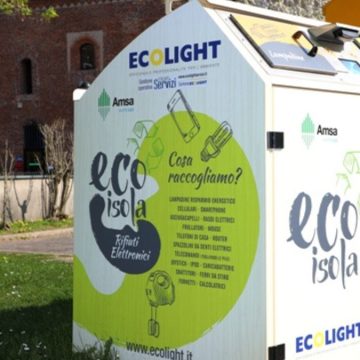 Rifiuti elettronici, con le EcoIsole RAEE di Ecolight raccolte 20 tonnellate di smartphone e piccoli elettrodomestici