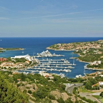 Turismo: Sardegna colpita dalle sanzioni anti-russe. Punta sui Paesi baltici, ma non basterà…