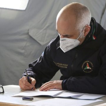 300 euro per ogni profugo ucraino. Scarica l’ordinanza della Protezione Civile