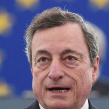 Draghi e la politica