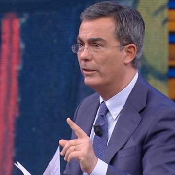 Televisione: chi detta legge sono gli agenti italiani, altro che russi