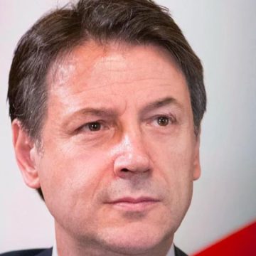 giuseppe conte aggredito