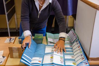Latina, Tar annulla il voto in 22 sezioni: decade sindaco Coletta