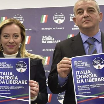 Chi è Giovanbattista Fazzolari, lo stratega nell’ombra di Giorgia Meloni