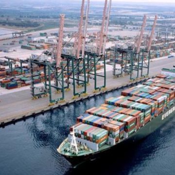 Dal terminal alla logistica: così prende forma l’esperimento cinese nel porto di Taranto