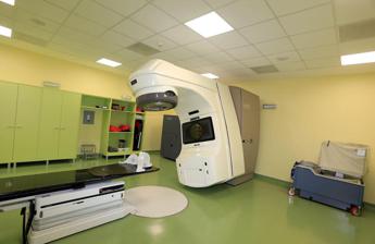 Tumori, radioncologo Gentile: "Radioterapia oggi efficace come chirurgia"
