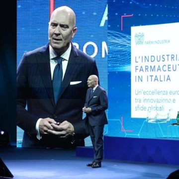 Una visione globale per governare il cambiamento: la sfida dell’industria farmaceutica in Italia per la competitività dell’unione europea