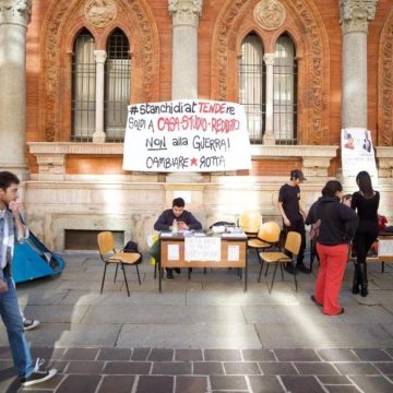 Gli studenti tornano in tenda contro Coima. Ma l’università che fa?