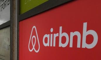 Airbnb, procura di Milano sequestra 779 milioni di euro. Il gip: "Evade da anni"