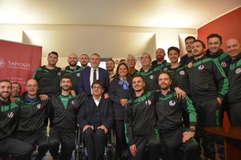 Calcio, scende in campo la Nazionale italiana dottori, medici 'malati' di pallone