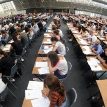 Concorso scuole, una goccia nel mare della precarietà