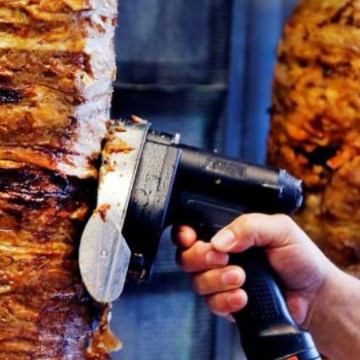 Il "caro-kebab" è un caso politico in Germania