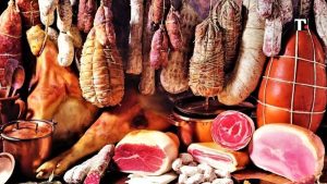 Salumi salati: il prezzo record della carne di maiale