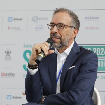 Lucatelli (Angelini Pharma Italia) a Salute Direzione Nord: "Lavorare insieme per abbattere lo stigma sulla salute mentale"