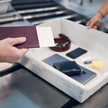 airport-tray-aesthetics