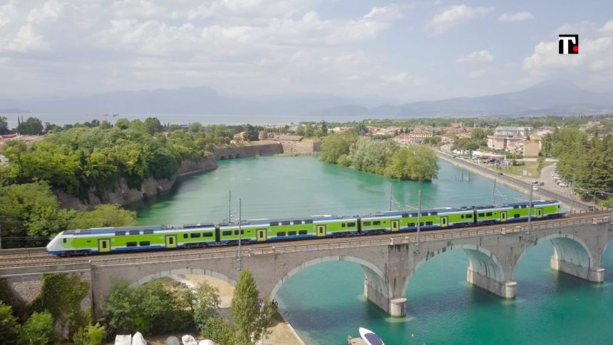 Trenord, 8,5 milioni di persone in treno per turismo nel 2024